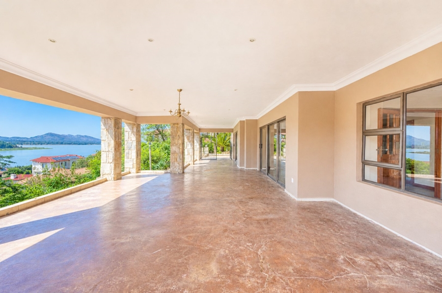 3 Bedroom Property for Sale in Birdwood Estate North West